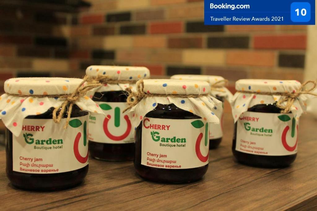 Cherry Garden Boutique Hotel Yeghegnadzor Екстериор снимка