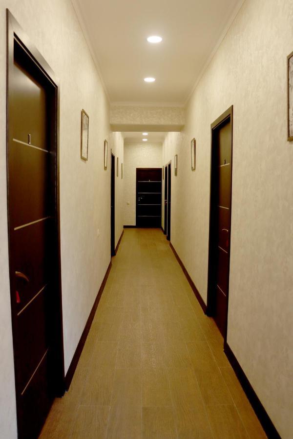 Cherry Garden Boutique Hotel Yeghegnadzor Екстериор снимка