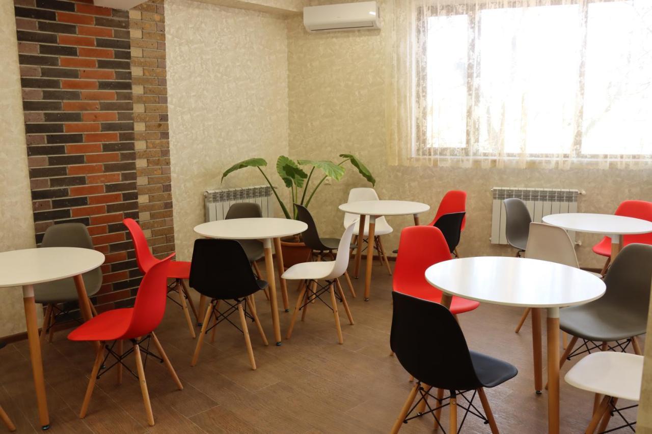 Cherry Garden Boutique Hotel Yeghegnadzor Екстериор снимка