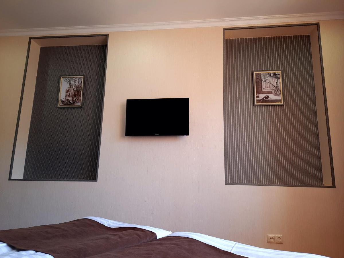 Cherry Garden Boutique Hotel Yeghegnadzor Екстериор снимка